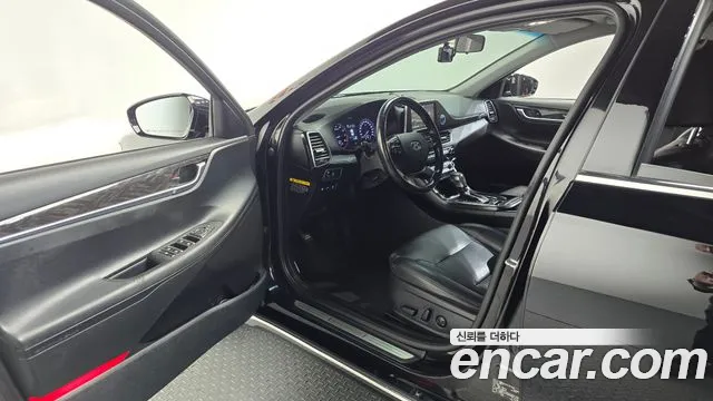 Hyundai Grandeur 2017 thumb 10