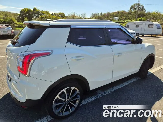 KG_Mobility_Ssangyong TIBOLI 2017 thumb 2