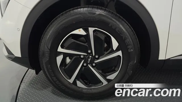 Kia Sportage 2022 thumb 5