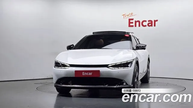 Kia EV6 2021 thumb 3