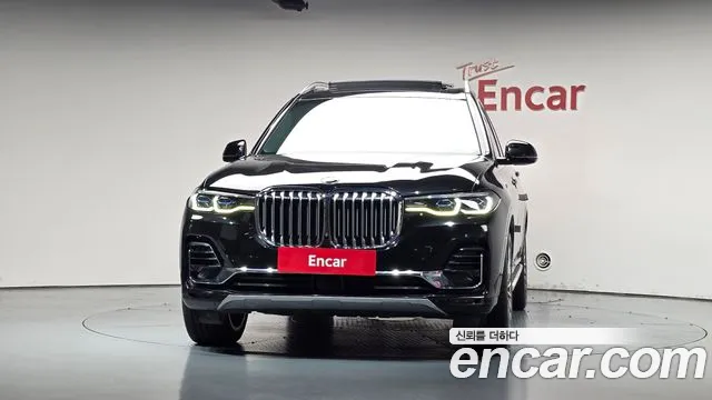 BMW X7 2020 thumb 2