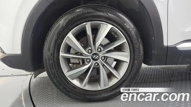 Hyundai Santa Fe 2020 thumb 5