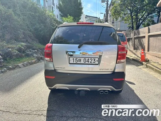 ChevroletGMDaewoo Captiva 2016 thumb 4