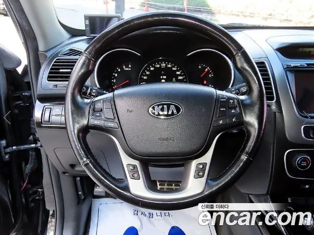 Kia Sorento 2013 thumb 8