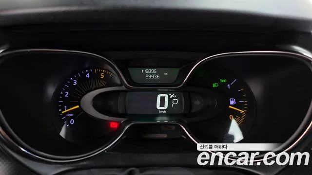 Renault-KoreaSamsung Captur 2015 thumb 8