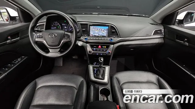 Hyundai Avante 2016 thumb 7