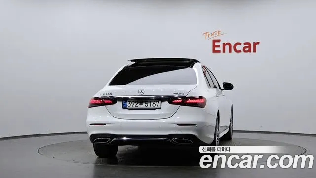 Mercedes-Benz E-Класс 2021 thumb 3