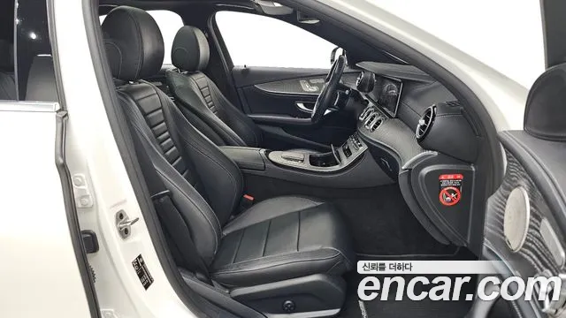 Mercedes-Benz E-Класс 2021 thumb 10
