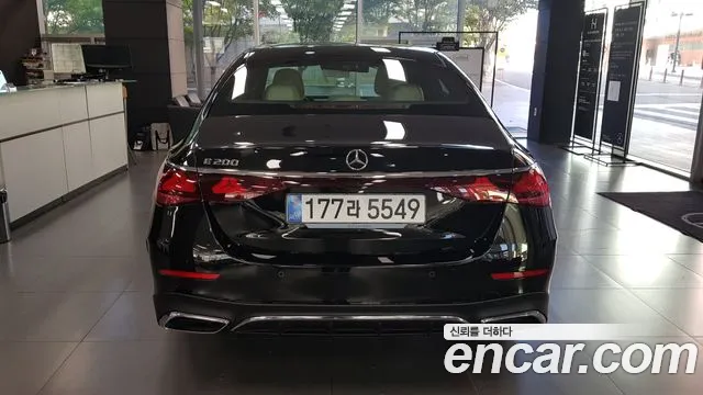 Mercedes-Benz E-Класс 2026 thumb 6