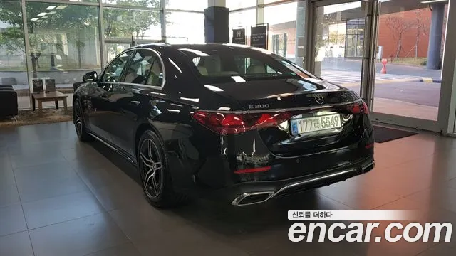 Mercedes-Benz E-Класс 2026 thumb 7