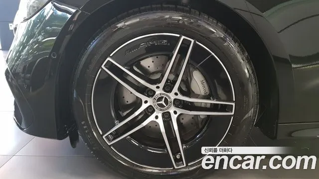 Mercedes-Benz E-Класс 2026 thumb 9