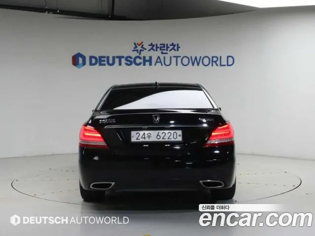 Hyundai Equus 2015 thumb 4