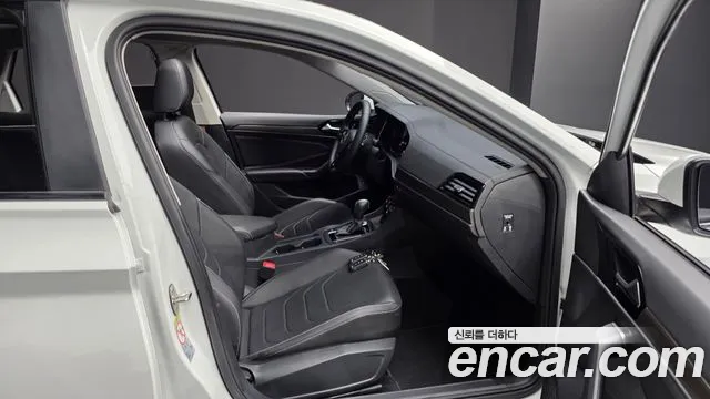 Volkswagen Jetta 2021 thumb 11