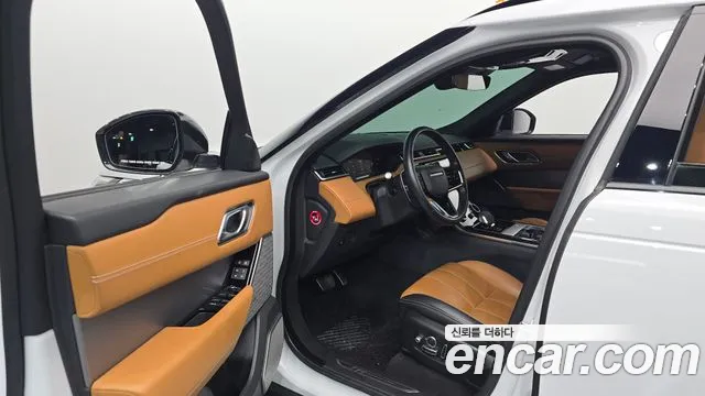 Land Rover Range Rover Velar 2021 thumb 9