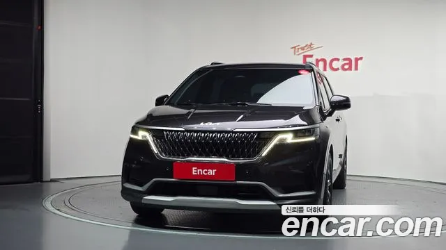 Kia Carnival 2022 thumb 3
