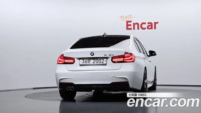 BMW 3-Series 2015 thumb 3