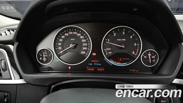 BMW 3-Series 2015 thumb 7