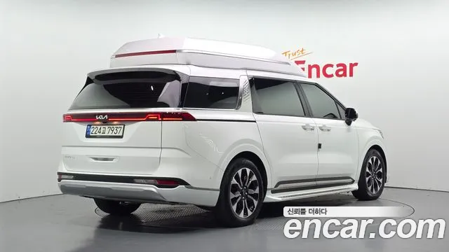 Kia Carnival 2022 thumb 2