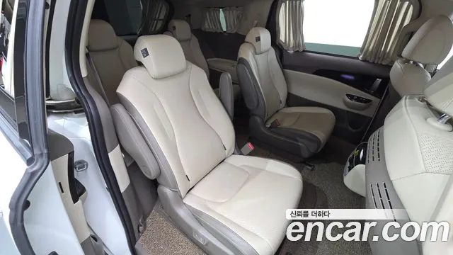 Kia Carnival 2022 thumb 12