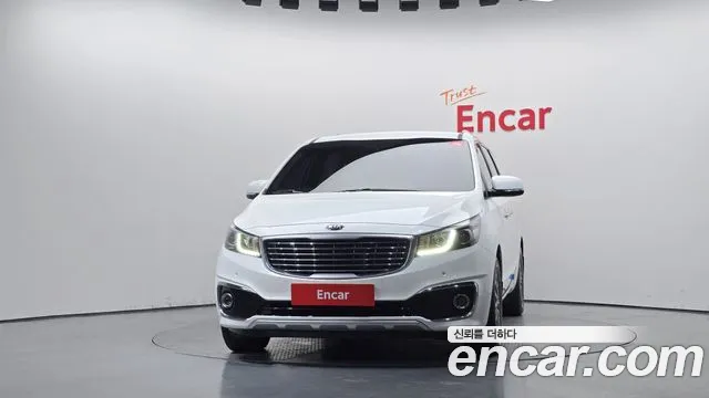 Kia Carnival 2018 thumb 3