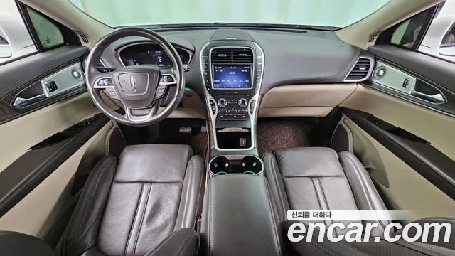 Lincoln Nautilus 2020 thumb 7