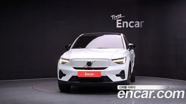 Volvo C40 2022 thumb 3