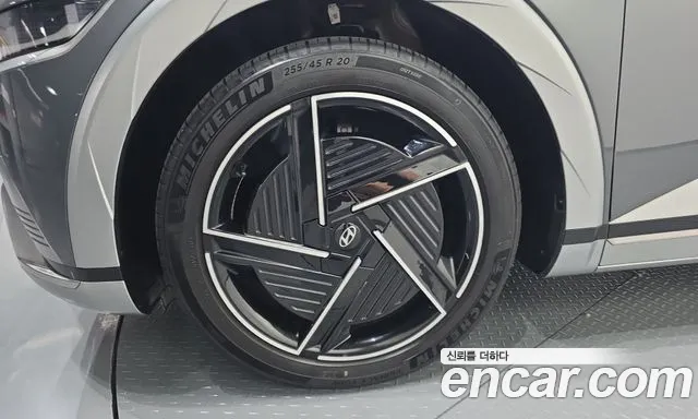 Hyundai IONIQ 5 2024 thumb 4