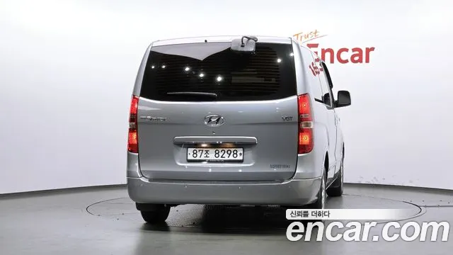 Hyundai Starex 2014 thumb 4