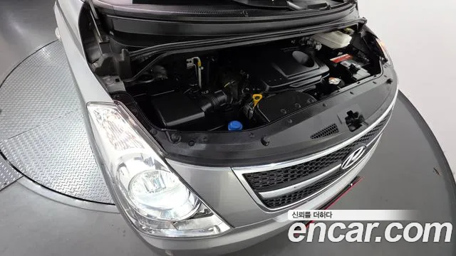 Hyundai Starex 2014 thumb 6