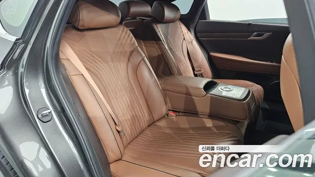 Genesis G80 2022 thumb 11