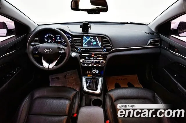 Hyundai Avante 2018 thumb 7