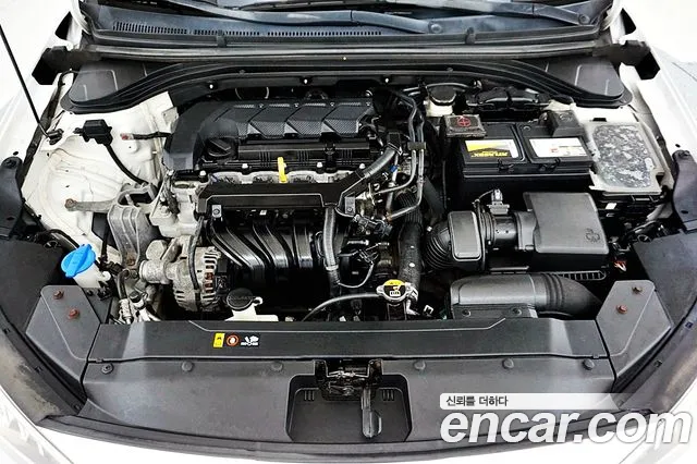 Hyundai Avante 2018 thumb 8