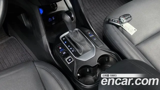 Hyundai Santa Fe 2015 thumb 8