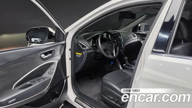 Hyundai Santa Fe 2015 thumb 9