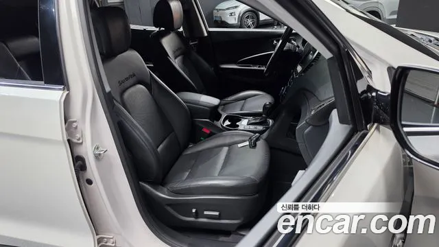 Hyundai Santa Fe 2015 thumb 10