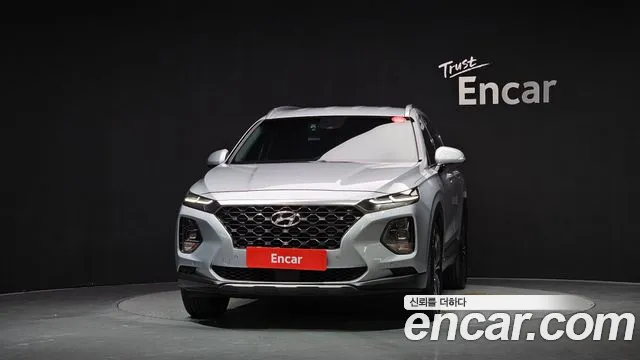 Hyundai Santa Fe 2018 thumb 3