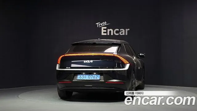 Kia EV6 2021 thumb 4