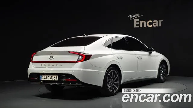 Hyundai Sonata 2022 thumb 2