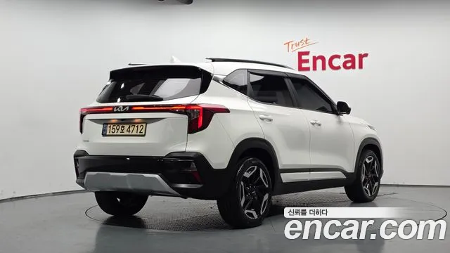 Kia Seltos 2022 thumb 2