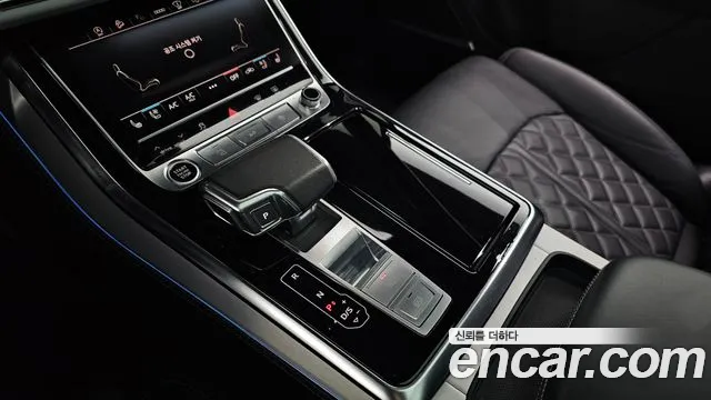 Audi Q7 2022 thumb 9
