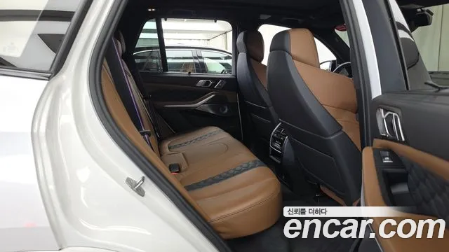 BMW X5M 2023 thumb 12