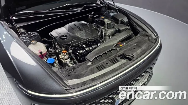 Hyundai Grandeur 2023 thumb 6