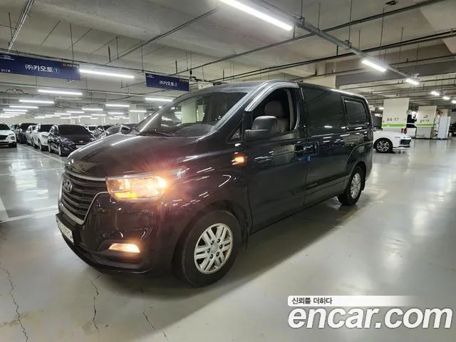 Hyundai Starex 2020 thumb 2