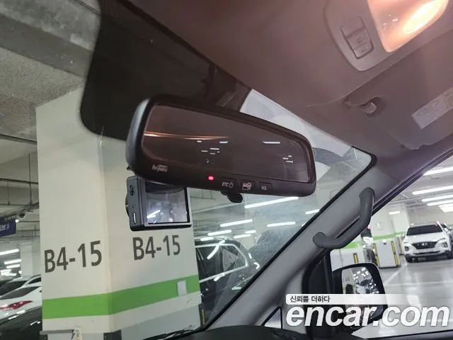 Hyundai Starex 2020 thumb 6