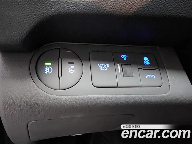 Hyundai Starex 2020 thumb 10