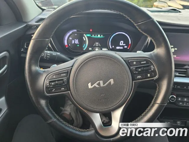 Kia Niro 2023 thumb 7