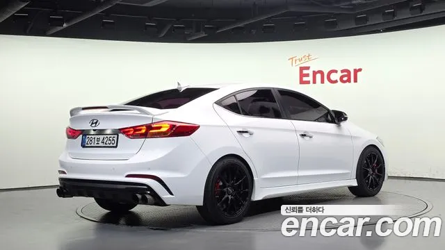 Hyundai Avante 2016 thumb 2