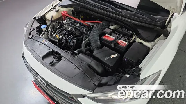 Hyundai Avante 2016 thumb 6