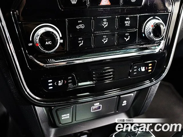 KG_Mobility_Ssangyong TIBOLI 2020 thumb 9