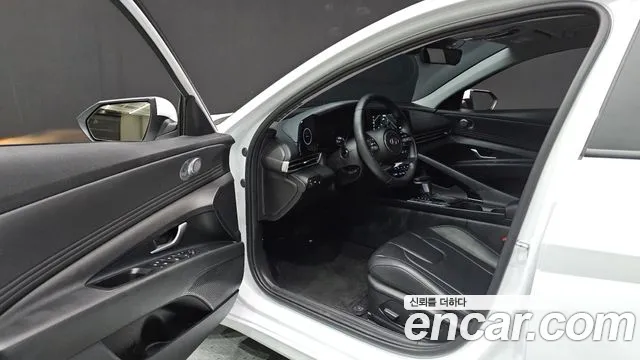 Hyundai Avante 2022 thumb 10